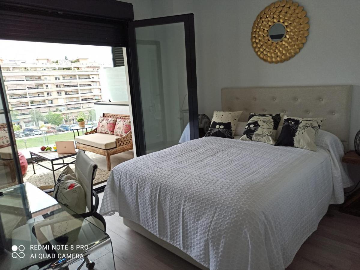 Teatinos Suite มาลากา ภายนอก รูปภาพ