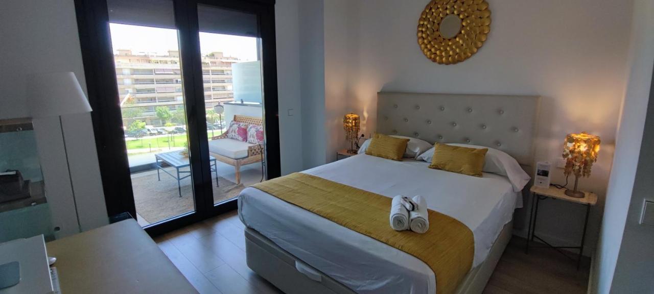 Teatinos Suite มาลากา ภายนอก รูปภาพ